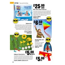 605672 Wooden 2-in-1 Activity Board